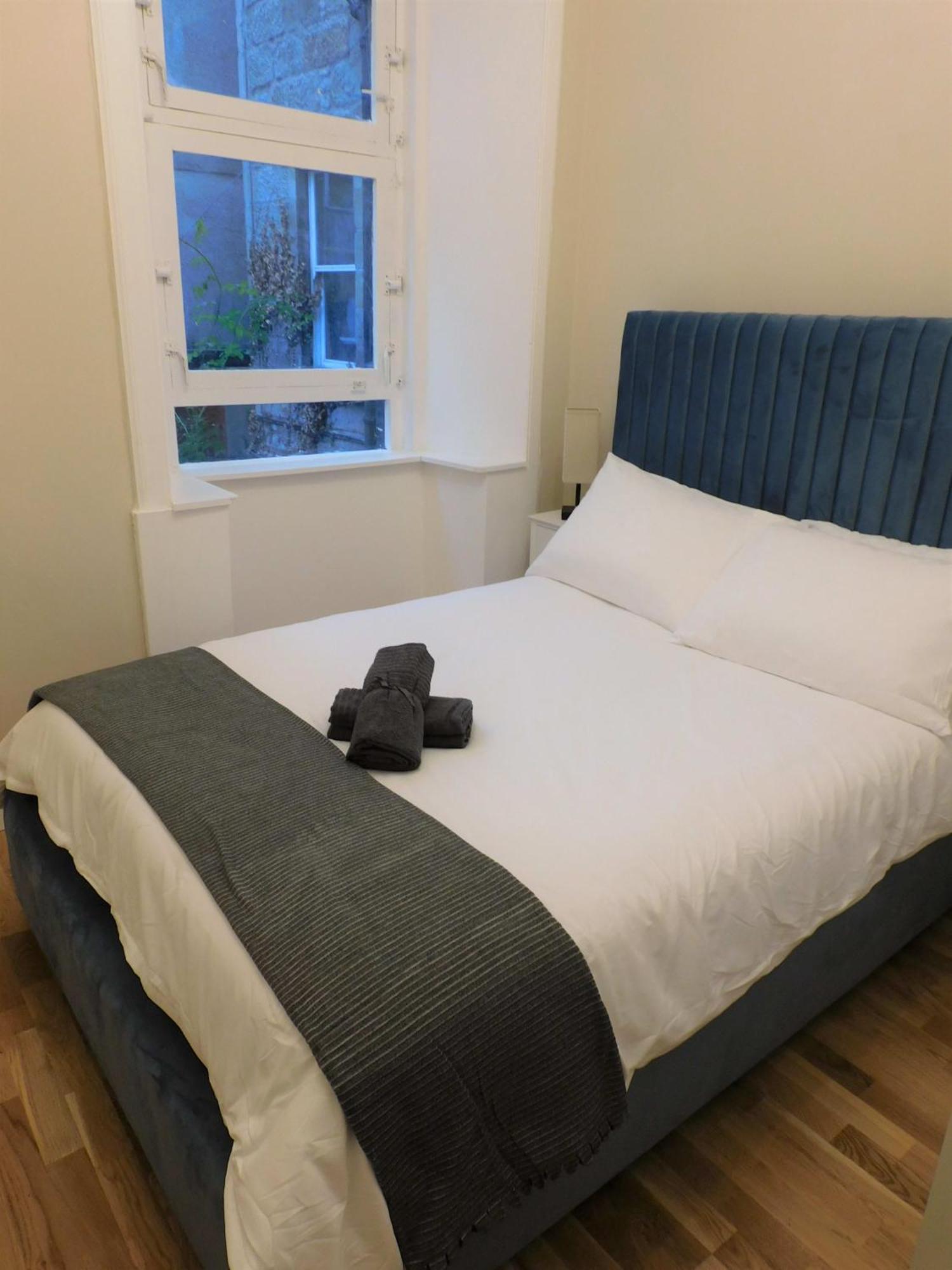 Beautiful 3 Bed In The Centre * Glasgow