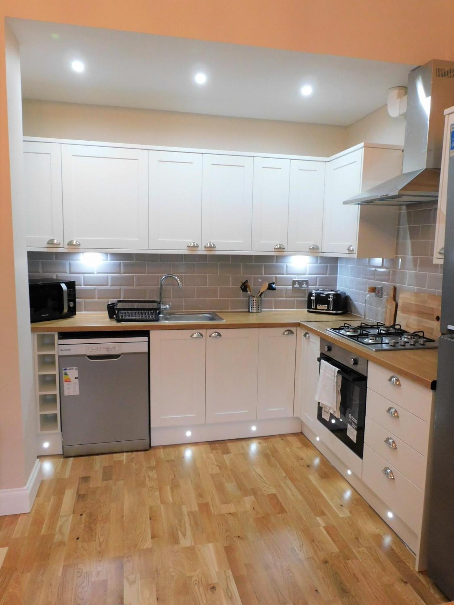 Beautiful 3 Bed In The Centre *